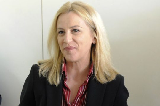 Τρικλοποδιές στη Δούρου