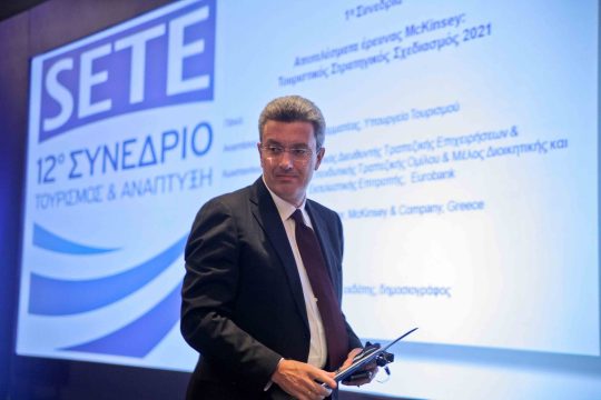 Ο Νίκος Χατζηνικολάου «αποχαιρετά» τον Σαμαρά