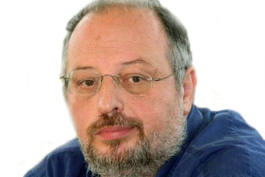 Μεταφυσικές προσεγγίσεις και σκληρές πολιτικές πραγματικότητες