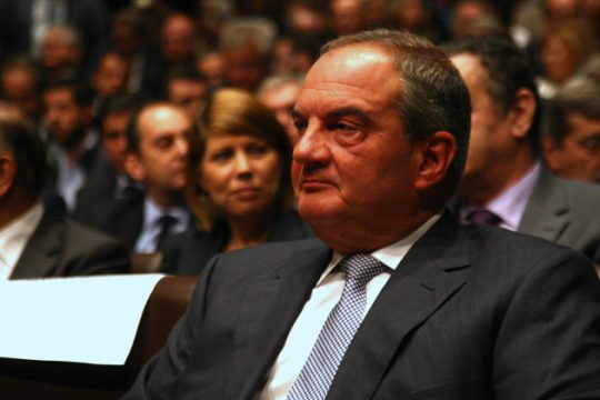 Στηρίζει ΝΔ και Σαμαρά ο Κ. Καραμανλής