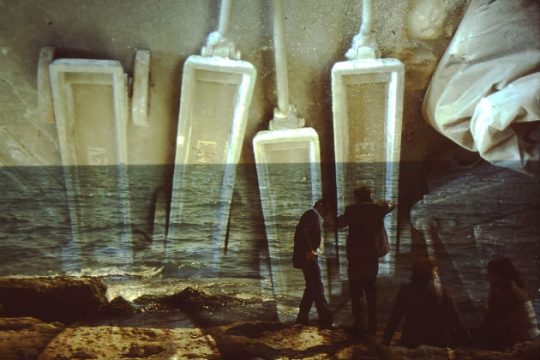 «Δημοκρατίες του πόνου και/ή του θανάτου» στον Κολωνό