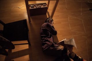 Ο «ξένος» πέρα από τις λέξεις