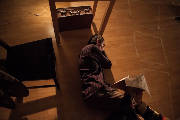 Ο «ξένος» πέρα από τις λέξεις