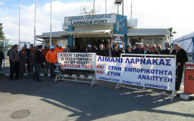 Παρέλυσε το λιμάνι της Λάρνακας