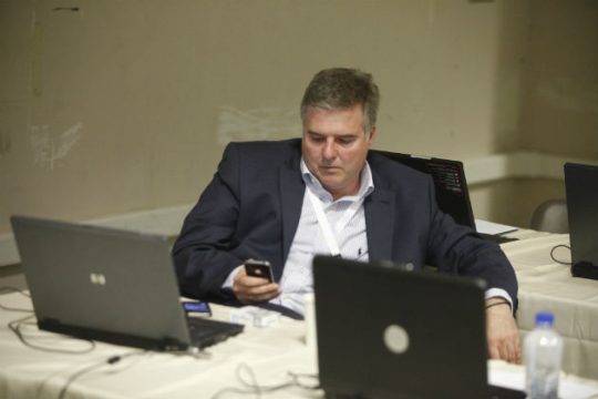 Στα «μαχαίρια» για την προεκλογική συγκέντρωση στις 22/01