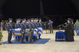 Θρήνος στις κηδείες των σμηναγών