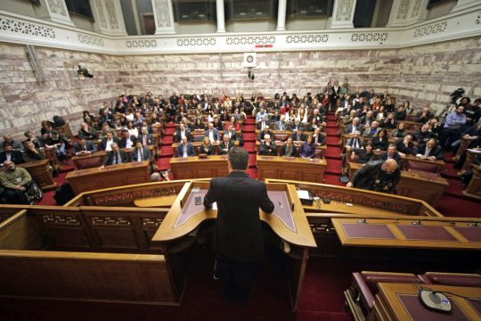 Θολό το Ποτάμι για τους ανασφάλιστους