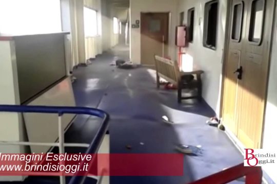 Οι πρώτες εικόνες από το κατάστρωμα του Norman Atlantic