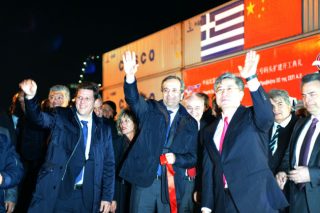 Διάγγελμα και μετά «φιέστα» στην Cosco