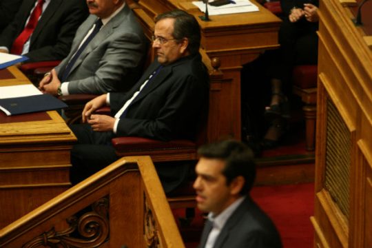 Τους χωρίζει ο «φράχτης» του Έβρου