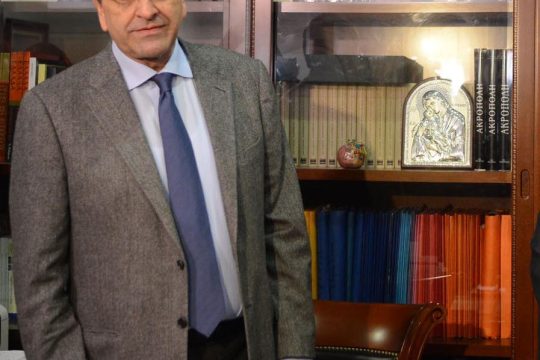 Ο Σαμαράς και ο… Θεός