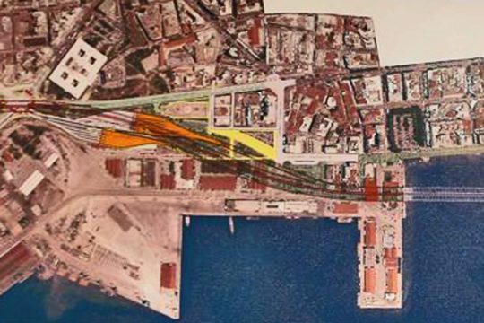 Στην επιφάνεια το σκάνδαλο της υποθαλάσσιας