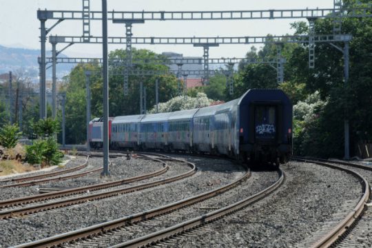 Τρένο παρέσυρε άνδρα στη Θεσσαλονίκη