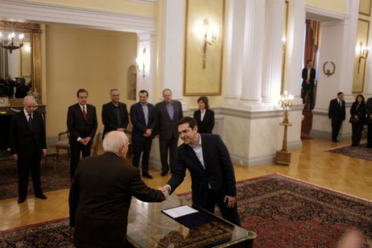 Επιτελικές θέσεις για δύο στη νέα κυβέρνηση