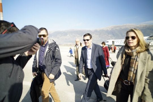 Βλάβη στο αεροπλάνο που μετέφερε τον Αλ. Τσίπρα στα Ιωάννινα