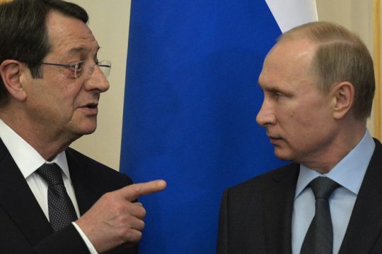 Σημαντικές συνομιλίες Αναστασιάδη – Πούτιν στη Μόσχα