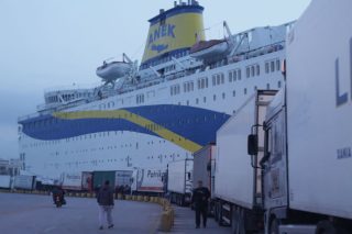 ΠΕΝΕΝ κατά κεντρικού λιμενάρχη Πειραιά για απεργοσπαστικό μηχανισμό