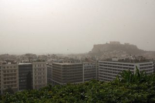 Μια λασποβροχή θα μας σώσει