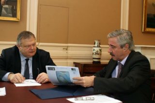 ΠΑΣΟΚ: Πρέπει να ξέρουμε το σχέδιο για την διαπραγμάτευση
