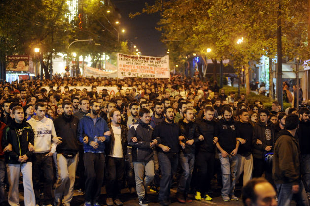 Κρίσιμη η ενεργή παρουσία του λαϊκού παράγοντα