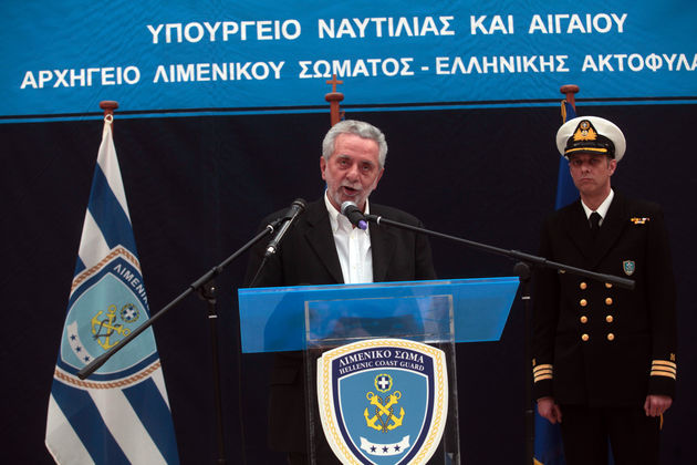 Κλιμακώνουν τις κινητοποιήσεις για τα δεδουλευμένα