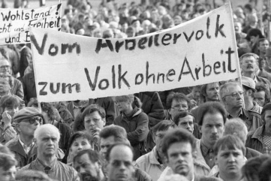 Γερμανία: Ραγισμένη Δημοκρατία