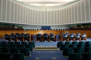 Στο Ευρωπαϊκό Δικαστήριο για τα αποχετευτικά έργα