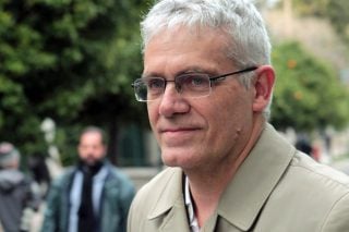 «Θα επανεξετάσουμε όλες τις αδειοδοτήσεις»
