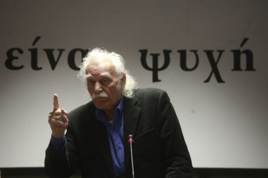 Μ. Γλέζος: «Βάζουμε το λαό να πάρει πίσω την ψήφο του;»
