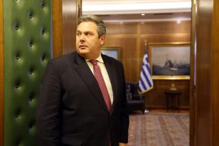 Στηρίζουμε κυβέρνηση και… κόκκινες γραμμές