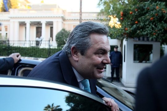 Ο Καμμένος τη φωτιά και το Κούγκι δεν τα φοβάται