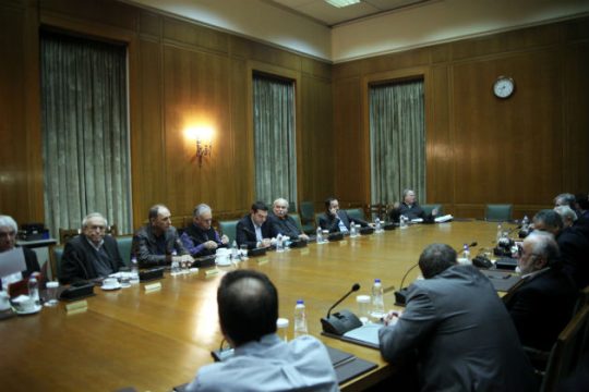 Ανεβάζουν ρυθμούς πριν το Eurogroup της Δευτέρας