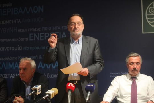 «Η κυβέρνηση δεν πρόκειται να συνεχίσει τις ιδιωτικοποιήσεις»