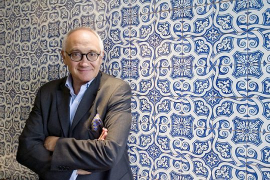 «Οι τράπεζες ασκούν ωμό εκβιασμό στα κράτη»