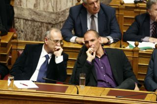 Ρύθμιση για διαγωνισμούς σε δήμους