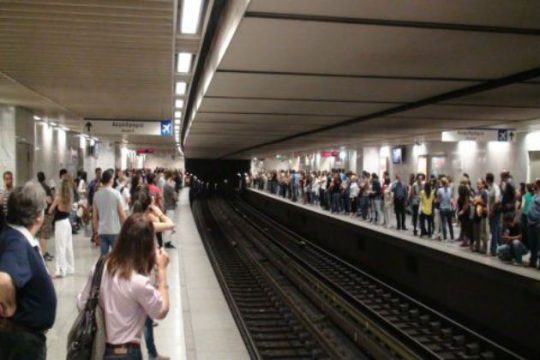 Τα μικρόβια κάνουν «πάρτι» στο μετρό