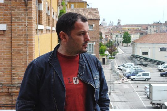 Επιτύμβιες στήλες για αλβανικά ονόματα