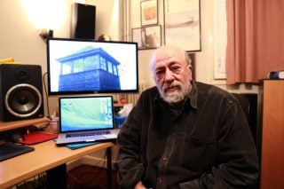 «Το τραγούδι σου ’ρχεται ξαφνικά, σαν μια αγκαλιά στον δρόμο»
