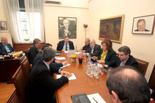 Επίσημη ενημέρωση ζητά το ΠΑΣΟΚ