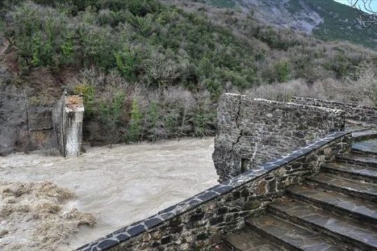 Ζητούν κονδύλια για την αποκατάσταση των ζημιών