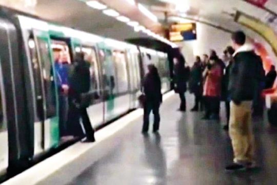 «Είμαστε ρατσιστές κι έτσι μας αρέσει» (βίντεο)