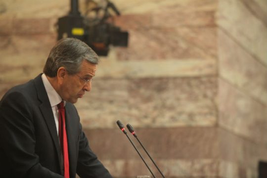 Ν.Δ.: επίθεση στην τακτική της κυβέρνησης