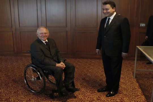 «Αν η Αθήνα θέλει βοήθεια, χρειάζεται ένα κανονικό πρόγραμμα»