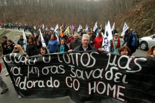 «Στο πόδι» οι Σκουριές, δύο οι συγκεντρώσεις