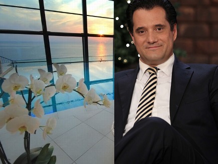 Ο Αδωνης, το spa και τα φύκια