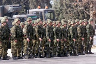 Συνταγματική η μη πρόσληψη στο δημόσιο όσων δεν έχουν πάει στρατό