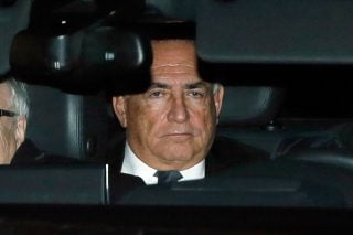 Οπως… Στρος-Καν, κοιμάσαι