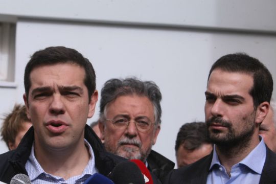 Οι ανθρώπινες ζωές προτεραιότητα για την κυβέρνηση