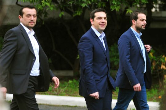 Σημειολογία και ουσία