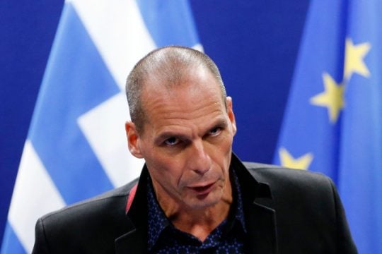 Βαρουφάκης: Εμείς δεν παίζουμε παιχνίδια, θα παραμείνουμε μέλος της ευρωζώνης